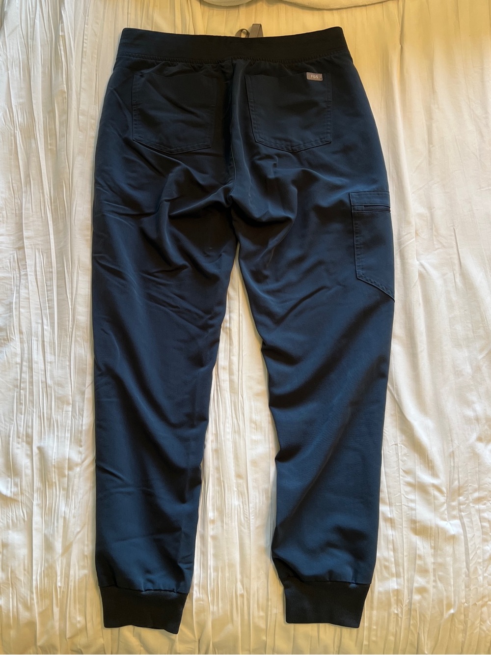 FIGS Scrub Set - Size S - Picture 7 of 8